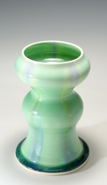 v) Vase4